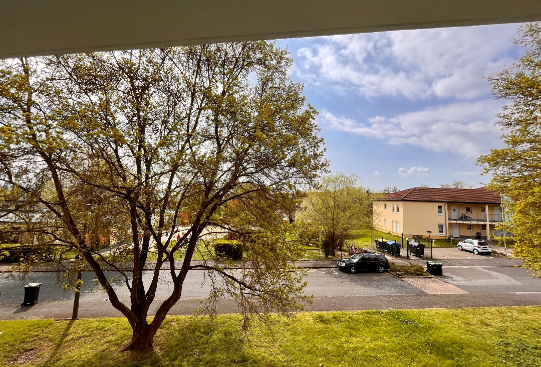 Renovierte 4 Zimmer Wohnung mit sonnigen Balkon, Gudensberger Pfad 17, 34560 Fritzlar